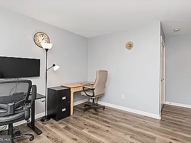 27 Lenox Ct — Photo 21
