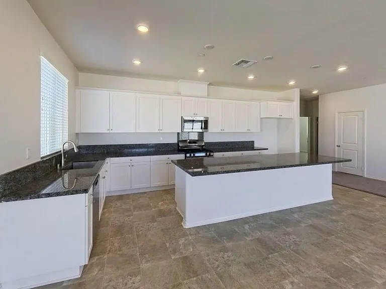 32202 Prairie Crossing Dr #92596 — Photo 3