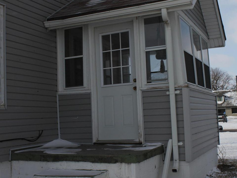 2nd image of 1513 Avenue O