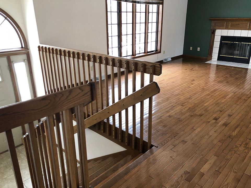 2nd image of 497 Cherry Wood Dr