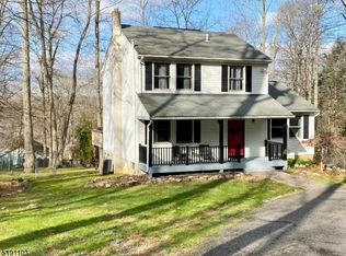 95 Ridgeway Ave, Blairstown, NJ 07825