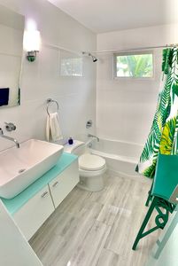 1200 Tangelo Isle, Fort Lauderdale, FL, 33315