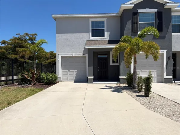 8860 Milestone Dr, Sarasota, FL 34238