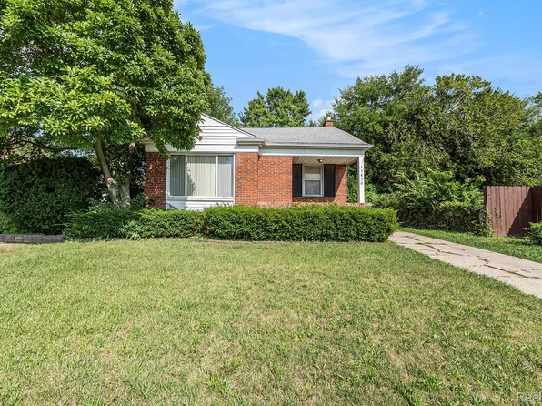 19430 Hubbell St, Detroit, MI 48235
