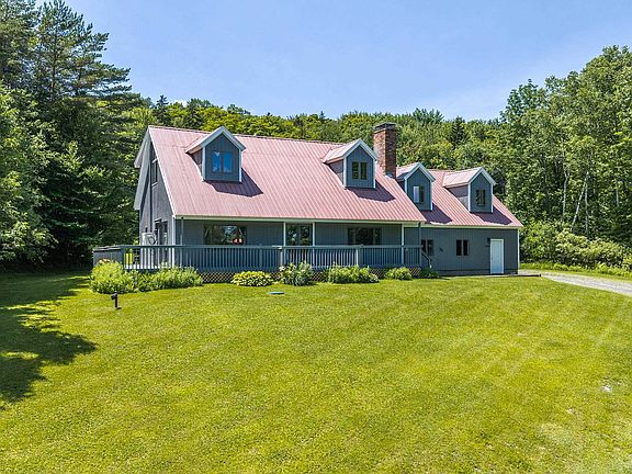 2nd image of 3319 East Hill Road