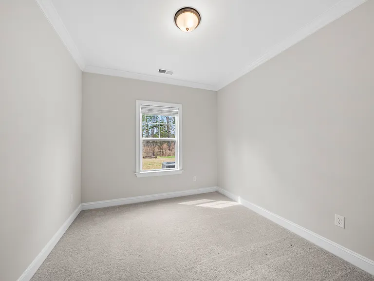 817 Hester Rd — Photo 21