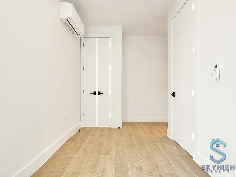 1696 Pacific St #4A — Photo 17