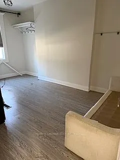 2615 Yonge St #2 — Photo 5