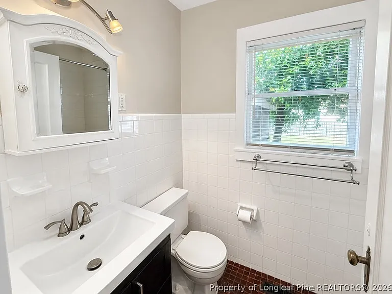 2534 McNeill Cir — Photo 12