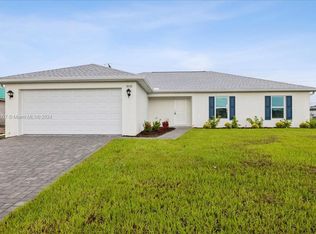 1820 NW 1st Pl, Cape Coral, FL 33993
