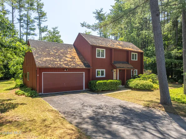 7 Peggy Ann Road, Queensbury, NY 12804