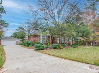 46 N Duskwood Pl, Spring, TX 77381