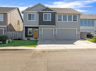 10715 NE 108th Ct, Vancouver, WA 98662