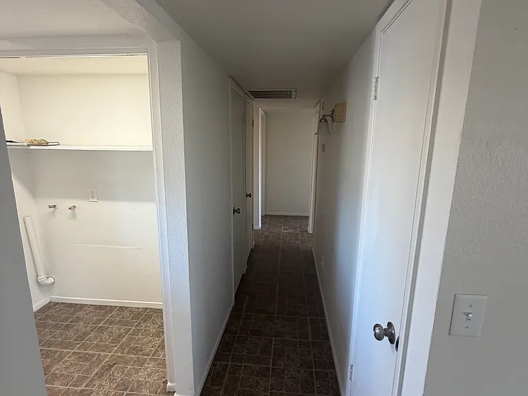 6102 W Osborn Rd — Photo 10