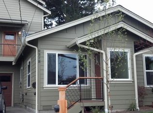 937 N 90th St #B, Seattle, WA 98103