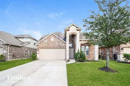 13207 Clover Creek Point Ln Photo 1