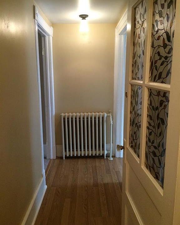 1st image of 19 Ledyard St