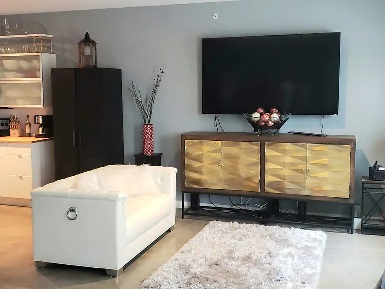 1111 S Akard St #211 — Photo 8