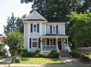 24 W Broad St, Newnan, GA 30263