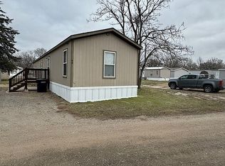 1201 Money St #44, Augusta, KS 67010