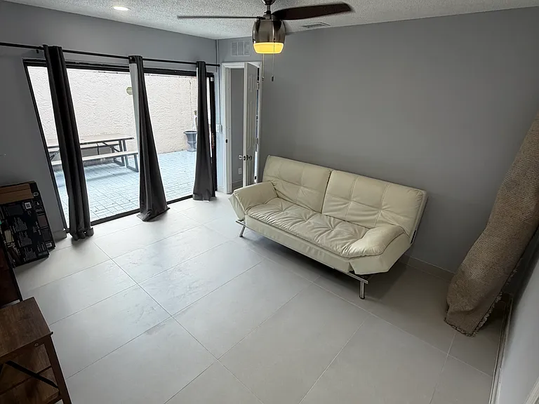 2505 W Woolbright Rd — Photo 5