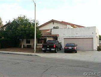 1st image of 724 W Bagnall St