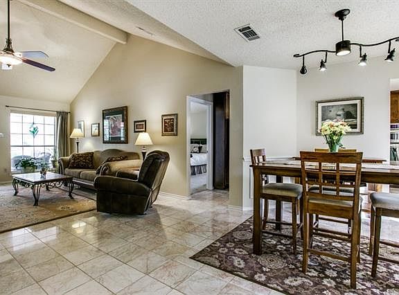 3rd image of 1510 Coralwood Dr