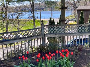 1 Boat Rd, Danbury, CT 06811