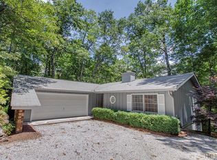 76 Overlook Rd, Highlands, NC 28741