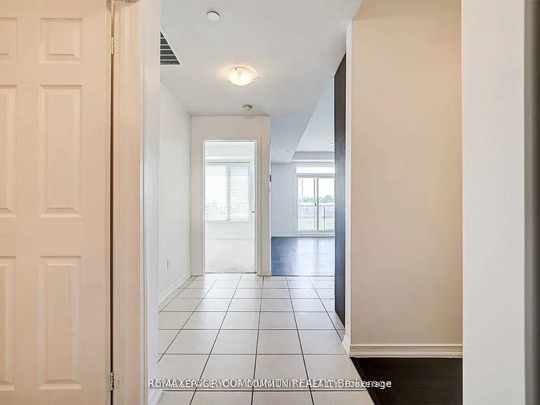 50 Sky Harbour Dr #313 — Photo 12
