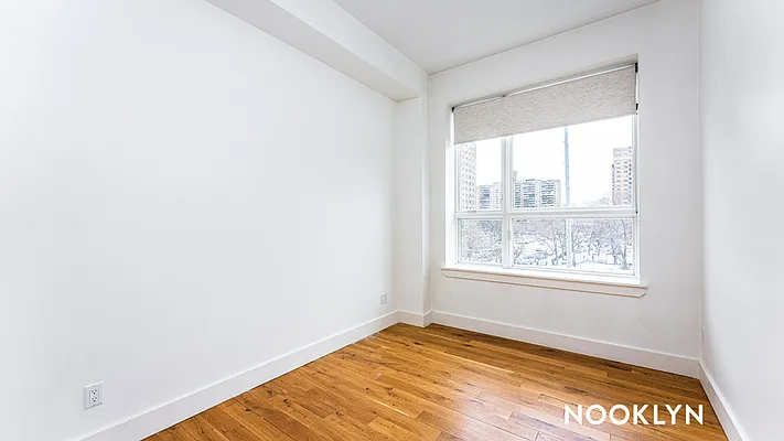 Rented by Nooklyn NYC LLC | media 13