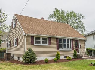 14 Dianne Ct, Clifton, NJ 07012