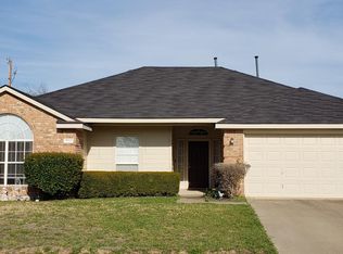 510 Morningside Ct, Midlothian, TX 76065