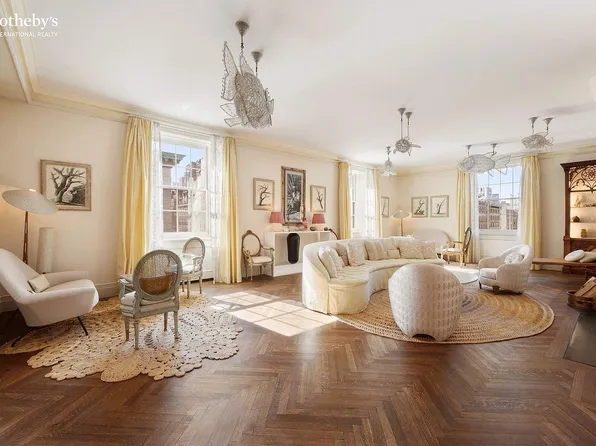 765 Park Ave APT 12B, New York, NY 10021
