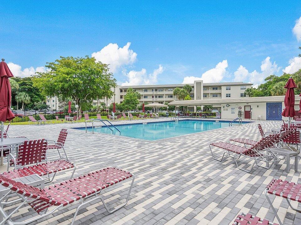 1st image of 3404 Bimini Lane #D1
