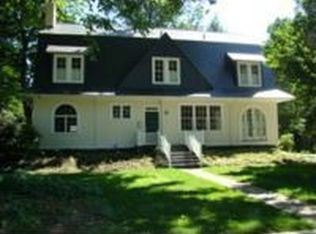318 Meadow Ln, Sewickley, PA 15143