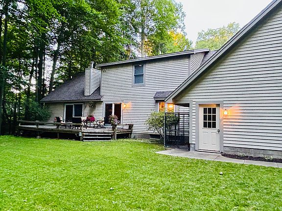 3rd image of 4535 Deer Creek Dr