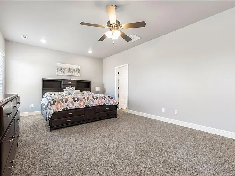 2041 Tallgrass Ter — Photo 11