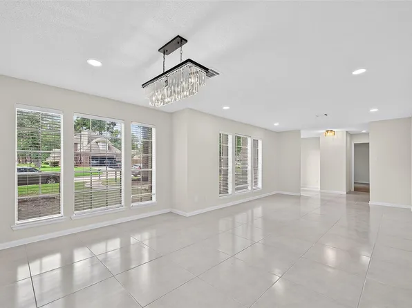 19502 Enchanted Oaks Drive, Spring, TX 77388