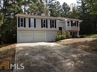 379 Scenic Ln, Auburn, GA 30011