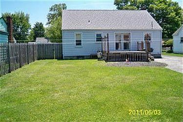 3rd image of 456 Annawan Ln
