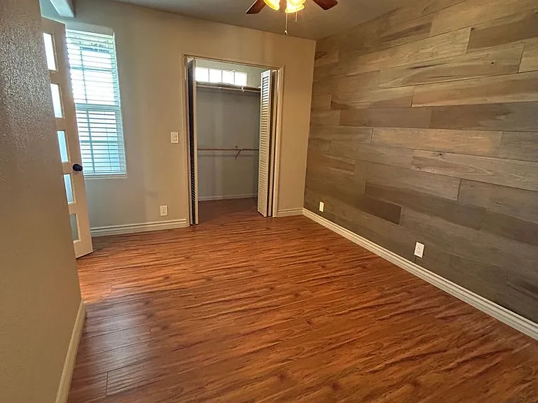 1745 E Westinghouse St — Photo 13