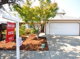 16267 Winston Dr, Oregon City, OR 97045