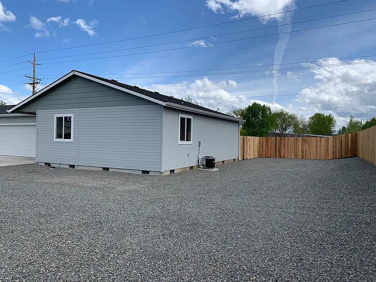 4944 Homedale Rd #A — Photo 3