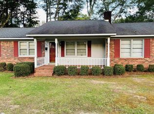 504 N Adair St, Clinton, SC 29325