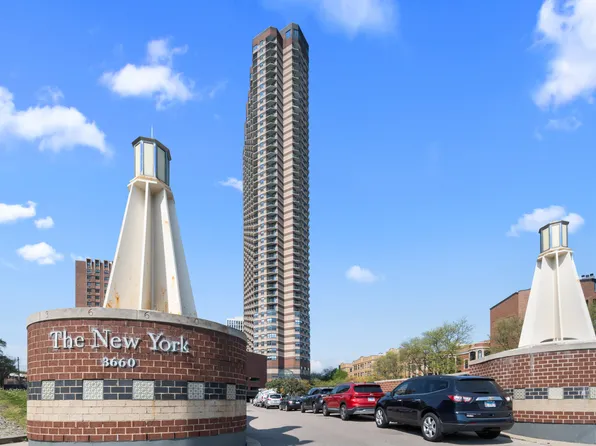 3660 N Lake Shore Dr APT 2305, Chicago, IL 60613