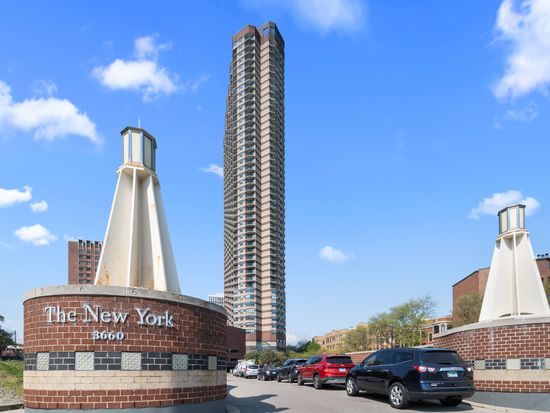 3660 N Lake Shore Dr APT 2305, Chicago, IL 60613