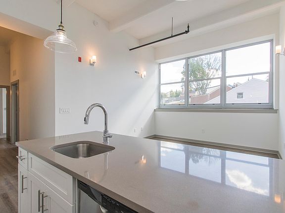 5th image of 130 W 5th Ave APT 104