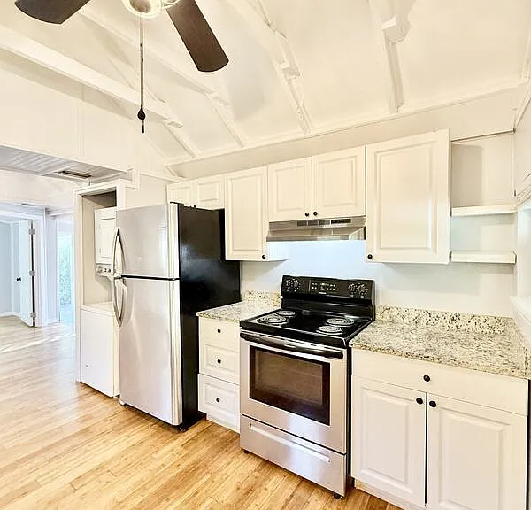 713 Smith St — Photo 18