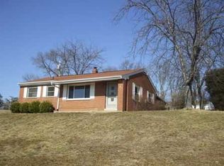 104 Meyer Rd, Lawrenceburg, IN 47025